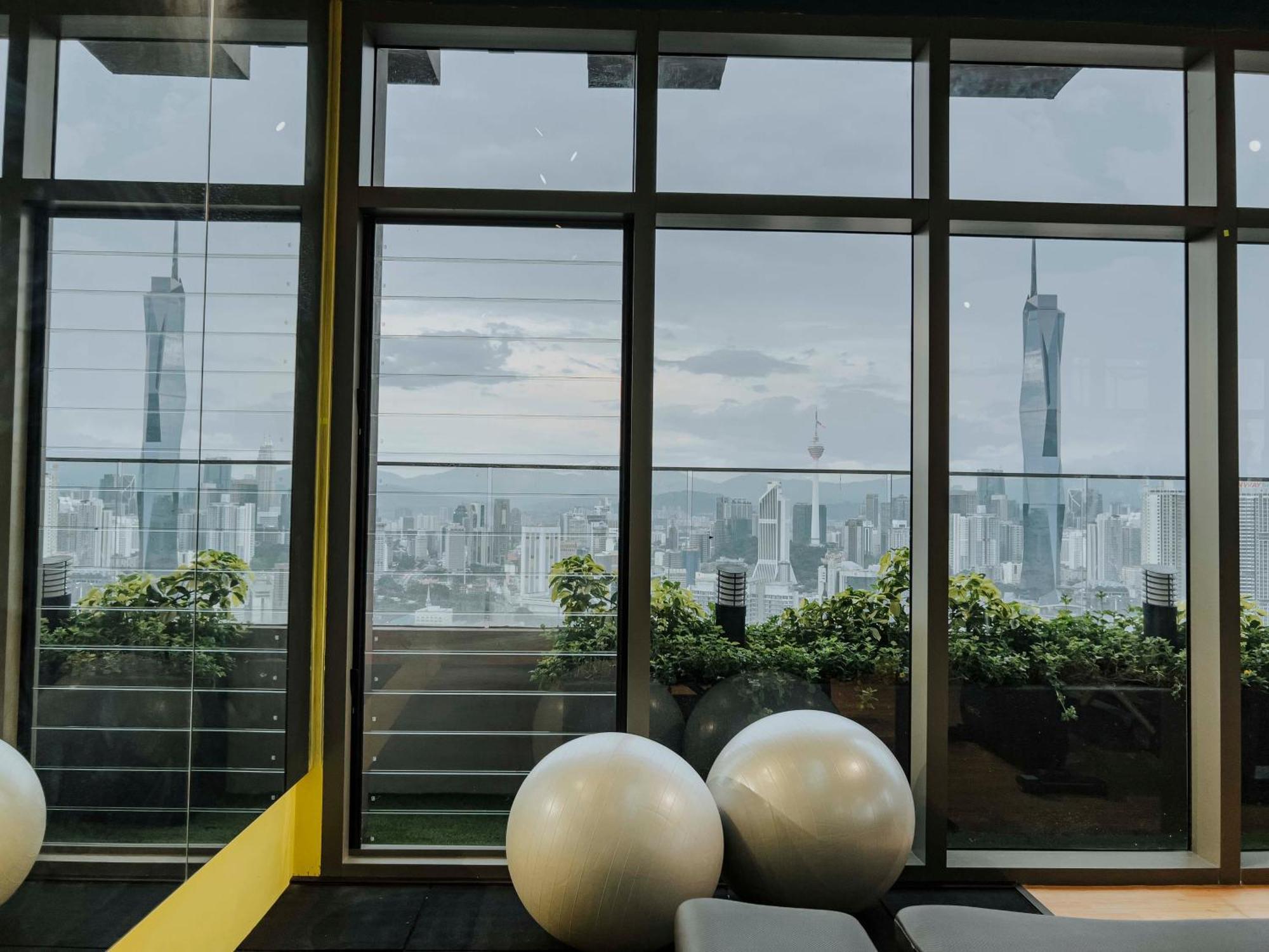 Sky Pool Suites Kl Sentral - Riveria City Kuala Lumpur Ngoại thất bức ảnh