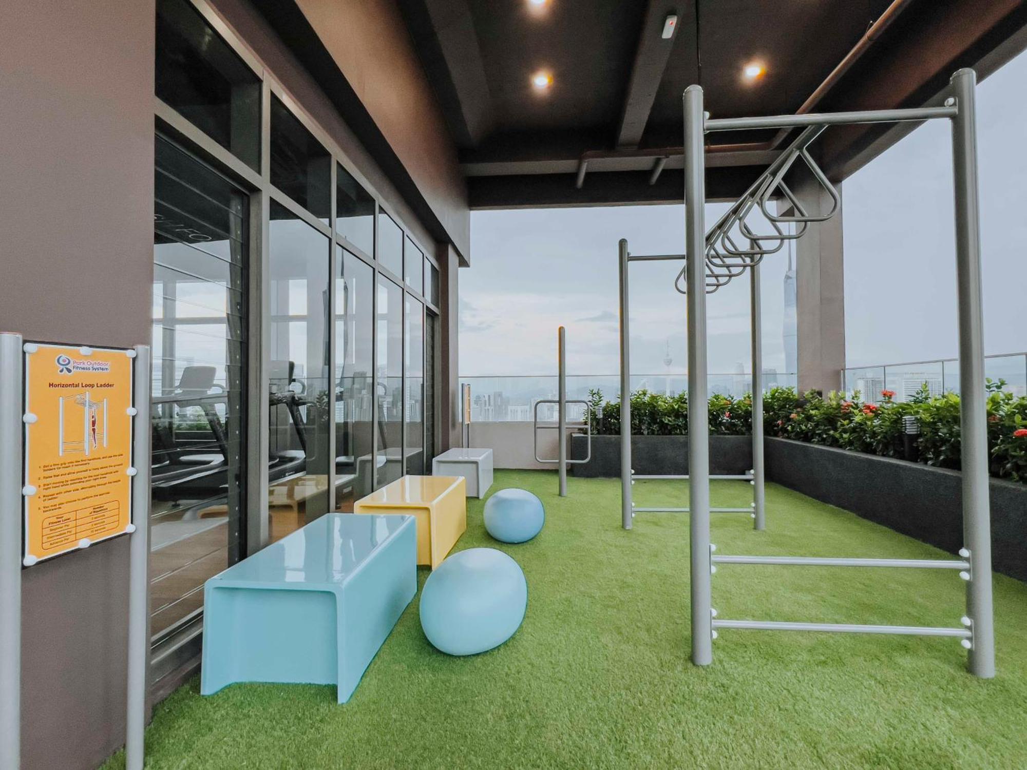 Sky Pool Suites Kl Sentral - Riveria City Kuala Lumpur Ngoại thất bức ảnh